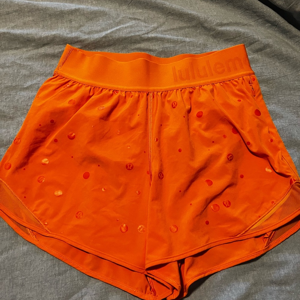 Special edition hotty hot shorts- 4”